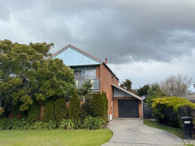 2/22 Coster Circle, VIC 3844