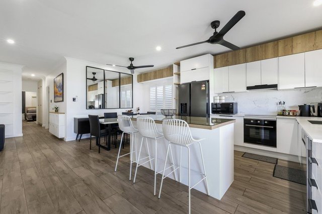 52 Rosebery Drive, NT 0832