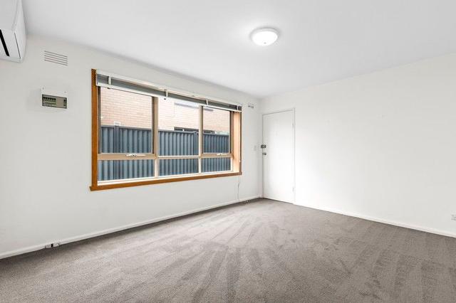 2/26 Gold Street, VIC 3066