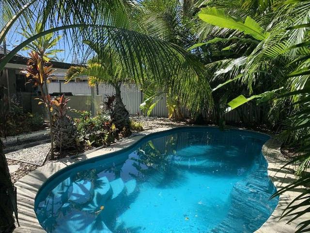 9 Tarwarri Cres, QLD 4557