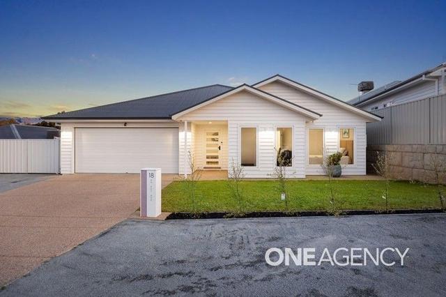 18 Ah-Ket Avenue, NSW 2650