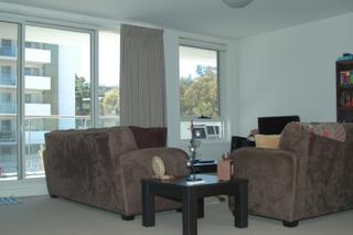 Living (2011-11-05)