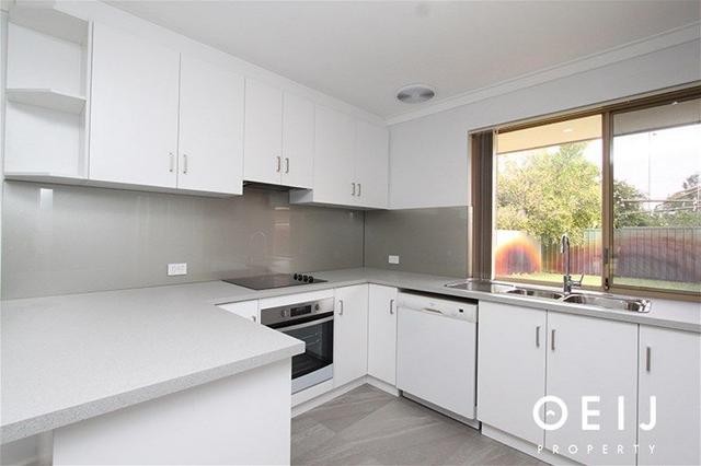 1/15 Piercy Way, WA 6163