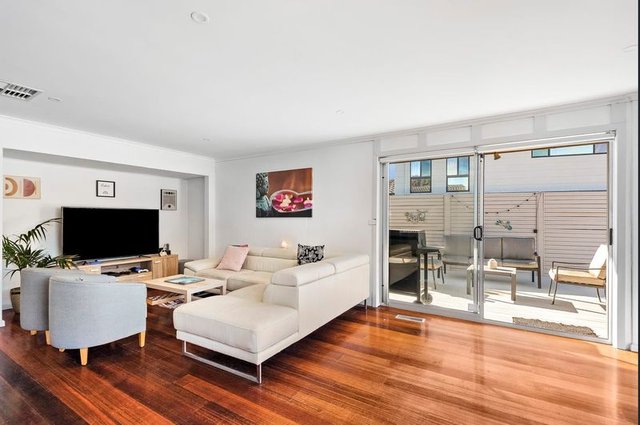 11 Eastbourne Court, VIC 3199