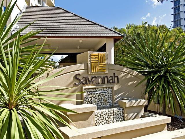 1002/42 Surf Parade, QLD 4218