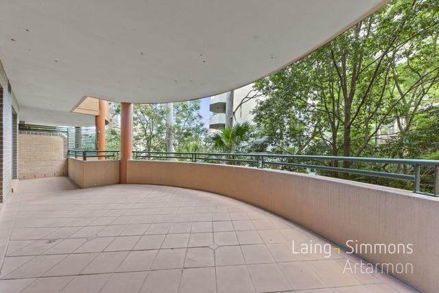 8/18 Centennial Avenue, NSW 2067