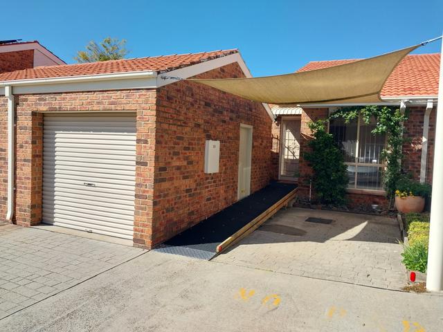 24/12 Luke Street, ACT 2615