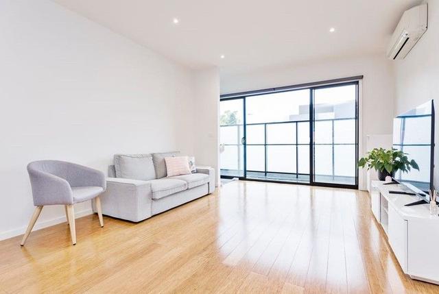 2/132 Pascoe Vale Road, VIC 3039