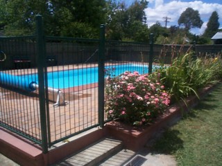 Pool (2004-01-21)