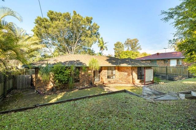 28 W G Hayden  Drive, QLD 4301