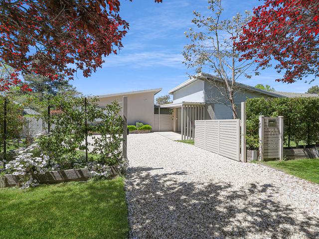 11 Caber Street, NSW 2577