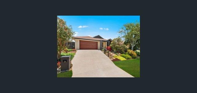 3 Villanova Avenue, QLD 4210
