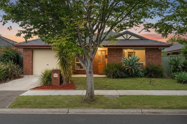 8 Thistlewood Place, VIC 3977