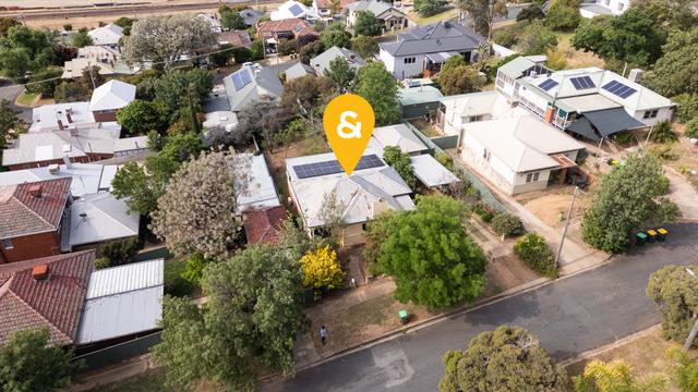 5 Hill Street, NSW 2650