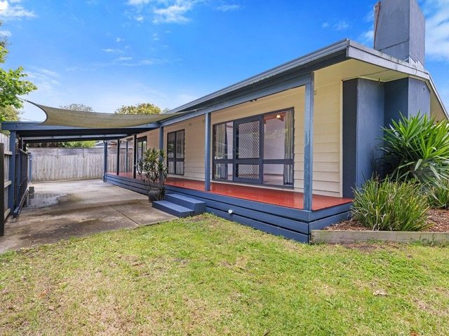 8 Station Street, VIC 3995