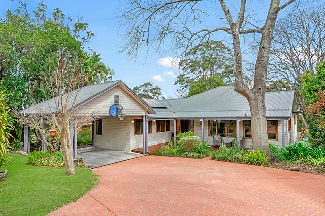 6 Hinemoa Avenue, NSW 2076