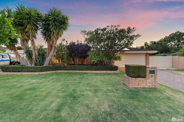 5 Gaze Court, WA 6112