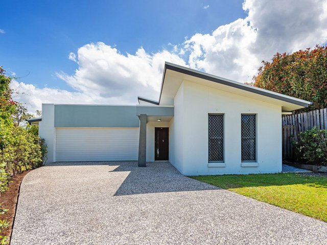 6 Mac Close, QLD 4210