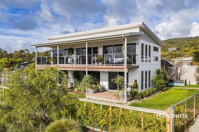 2 Serrata Crescent, TAS 7321