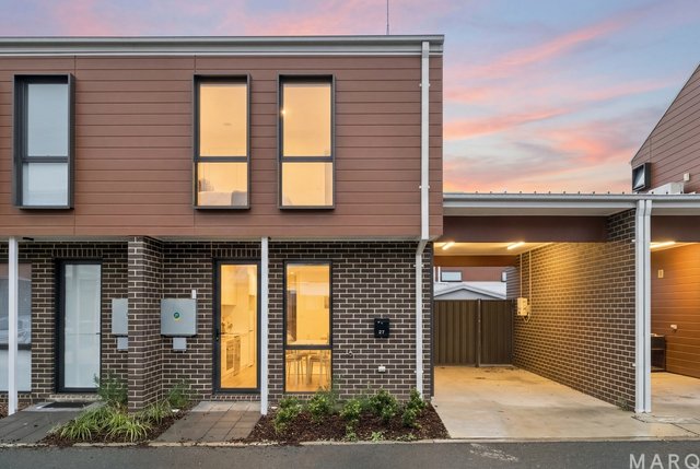 27 Joan Tully Court, ACT 2615