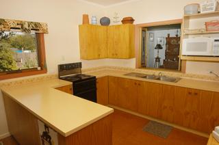 Kitchen 2 (2005-04-01)