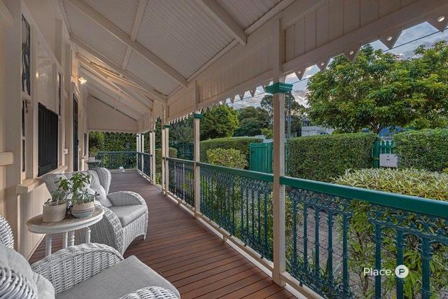 12 Stanley Terrace, QLD 4169
