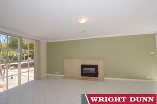 Living Room (2013-04-24)