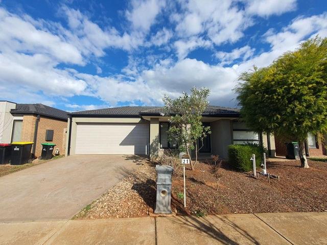 21 Robinson Drive, VIC 3338