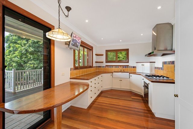 12 Westbourne Street, QLD 4101