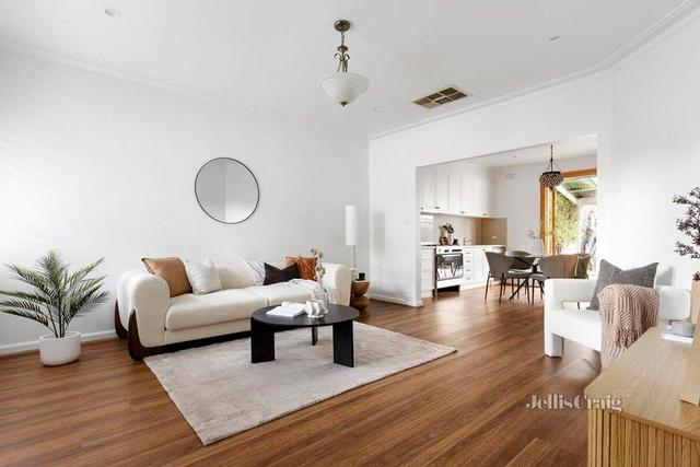 2/43 Livingstone Street, VIC 3079