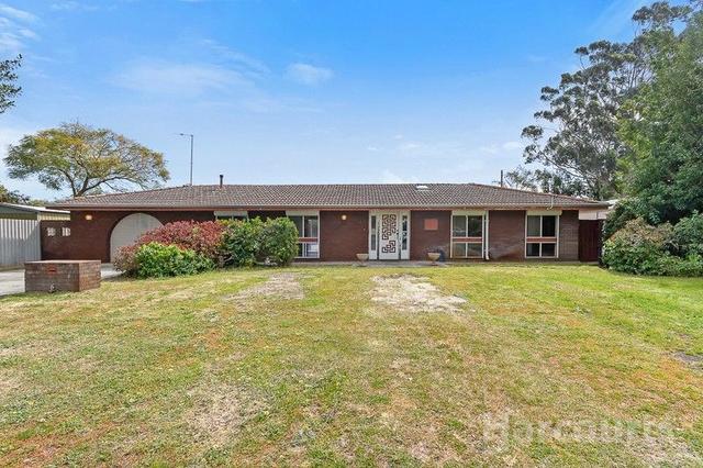 6 Christie Court, WA 6065