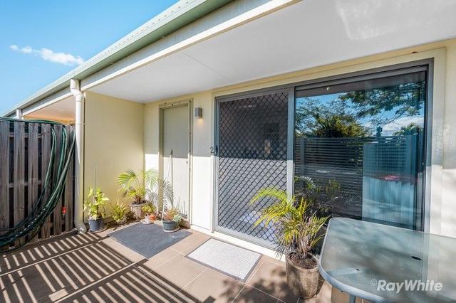 2/24 Kent Street, QLD 4680