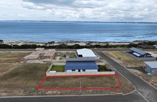 6 Sebastian  Boulevarde, SA 5223