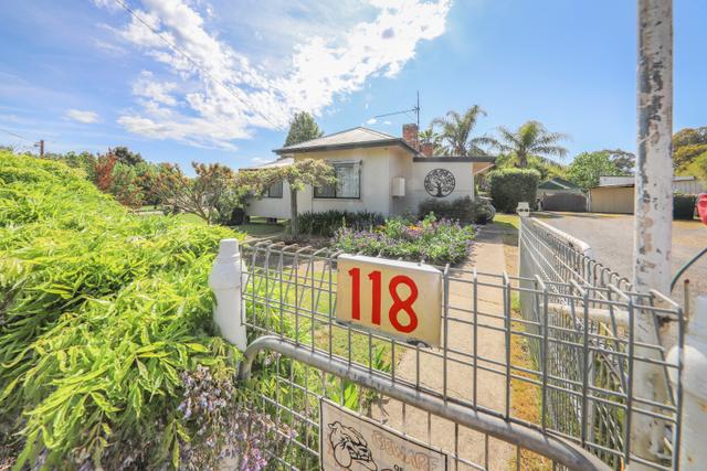 118 Blowering Road, NSW 2720