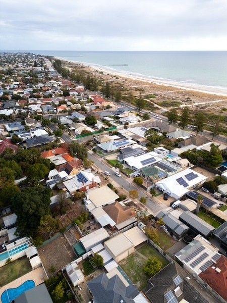 16 The Strand, SA 5016