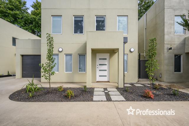 2/76 Charles Street, VIC 3690