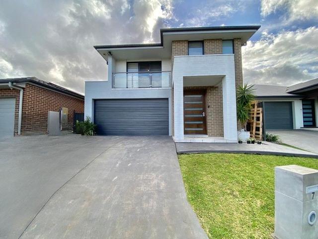 7 Landon Street, NSW 2570