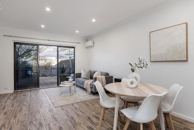 2/131 Brebner Drive, SA 5021