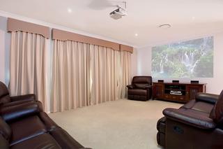 Lounge - Theatre Room