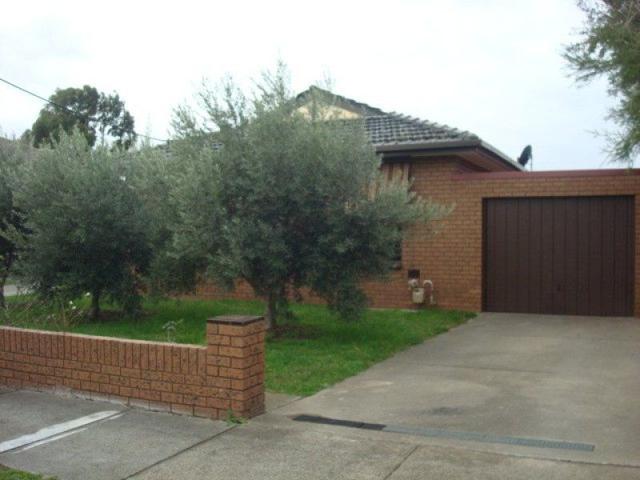 1/12 Best Street, VIC 3073
