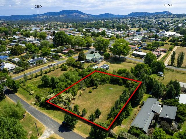 135 Bulwer Street, NSW 2372