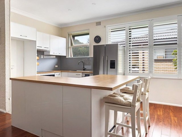 8/5 Gladstone Street, NSW 2207