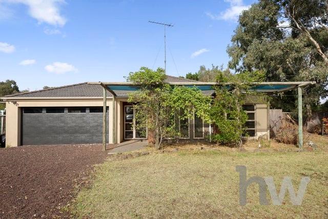 51 Fairway Crescent, VIC 3328