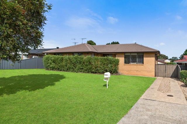 34 Macintyre Crescent, NSW 2560