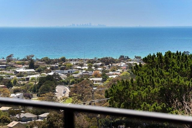 6 Kent Street, VIC 3936