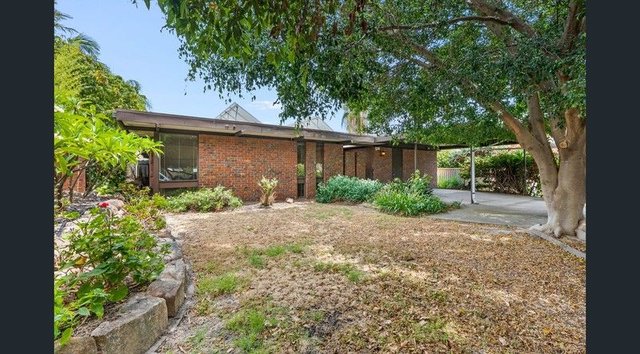 5 Lealt Place, WA 6153