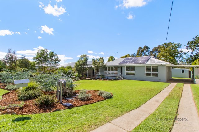 8 Short Street, NSW 2582