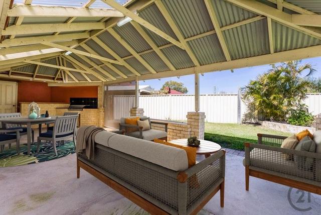 6 Pyrford Ramble, WA 6210