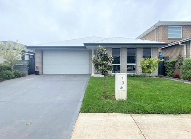 10 Rosemount Drive, NSW 2557