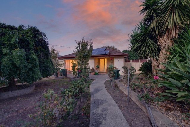 5 Tollhouse Road, VIC 3021
